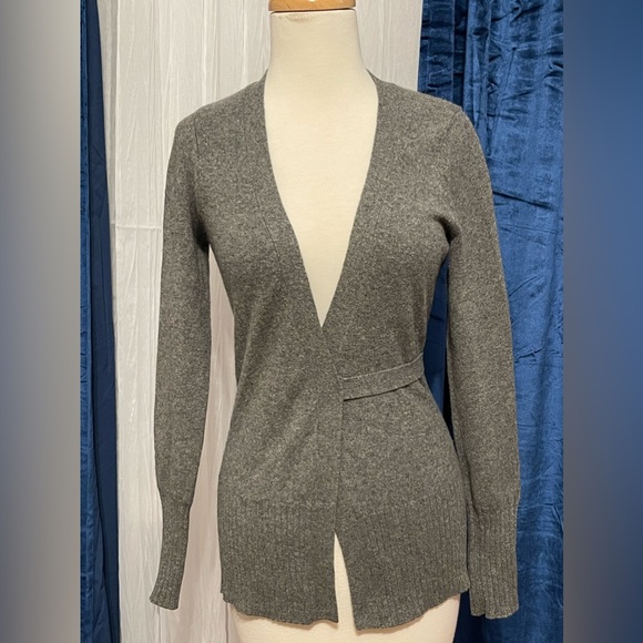 Vince size small gray adjustable gorgeous sweater/ cardigan